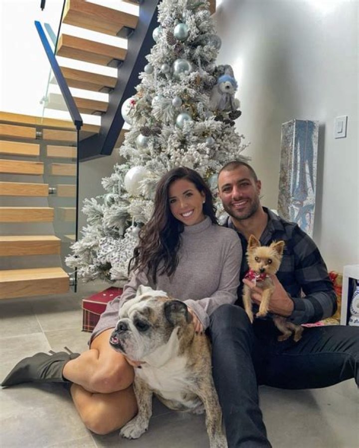 Ainsley Rodriguez Age - Bio, Wiki, Height, Net Worth, Relationship (2023)