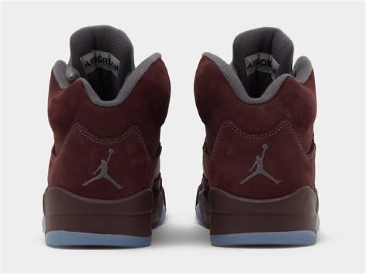 Air Jordan 5 "Burgundy" Officially Revealed