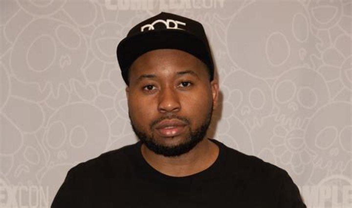 Akademiks Challenges Russell Simmons To Leave Bali & Return To NYC