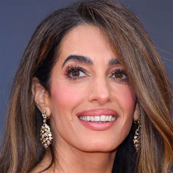 Amal Clooney – Celebsgraphy