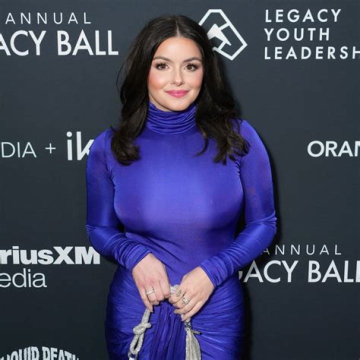 Ariel Winter Is Serving Us Some Serious Pout Goals in Her Latest Instagram Pic