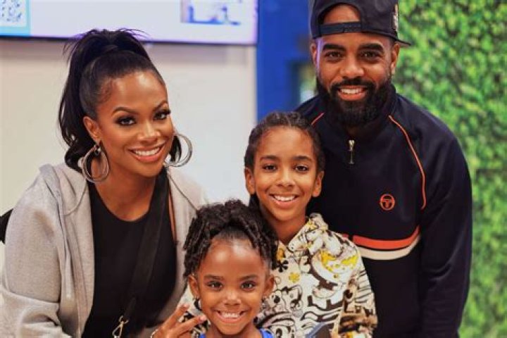 Aww!Kandi Burruss’ Baby Boy Is Home From the Hospital & Already on Instagram!