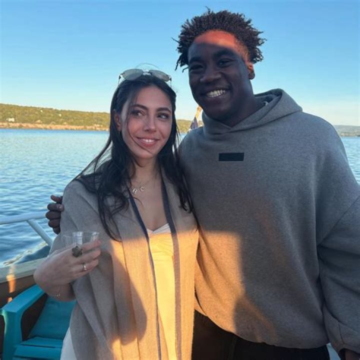 Bella Cuomo – Celebsgraphy