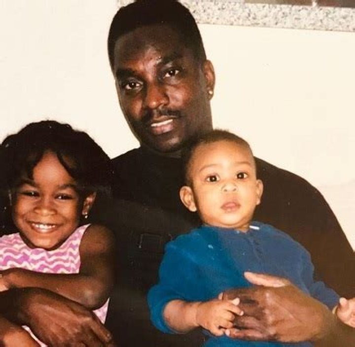 Biography, Age, Height, Parents, Ethnicity, Girlfriend, Net Worth & More