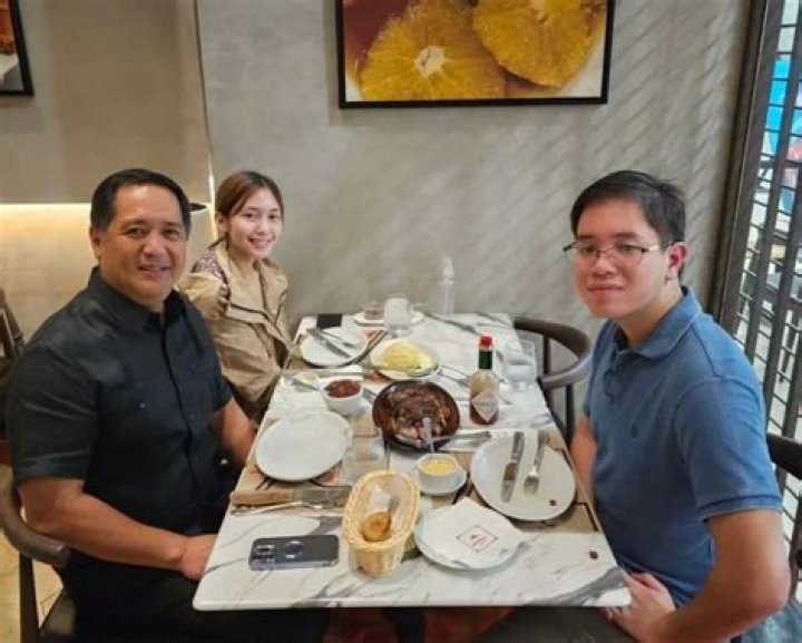 Bong Suntay Wikipedia, Age, Wife, Net Worth, Family & BIO of Congressman