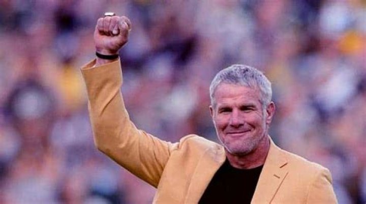 Brett Favre Net worth. How Much is Brett Favre Worth? 2022