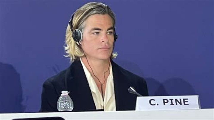 Chris Pine – Celebsgraphy