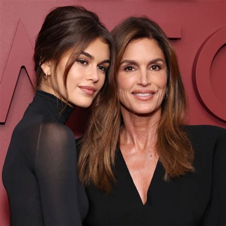 Cindy Crawford’s 15-Year-Old Daughter Called “Lolita” After Posting Provocative Selfie