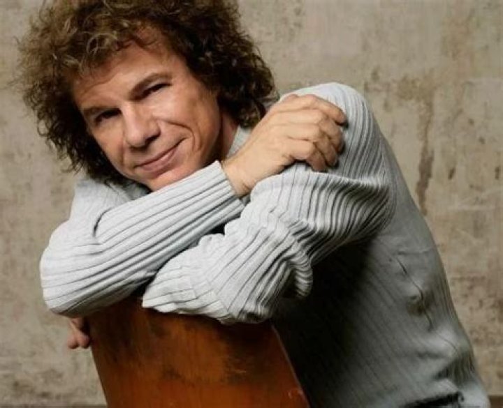 Combien Mesure Richard Cocciante