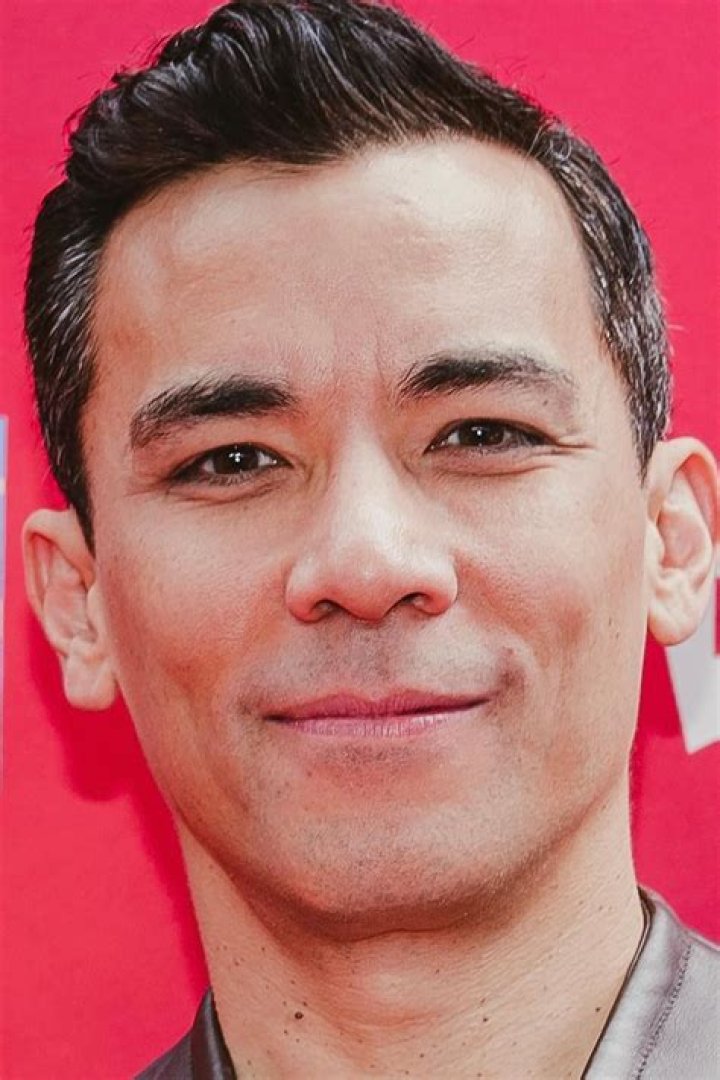 Conrad Ricamora