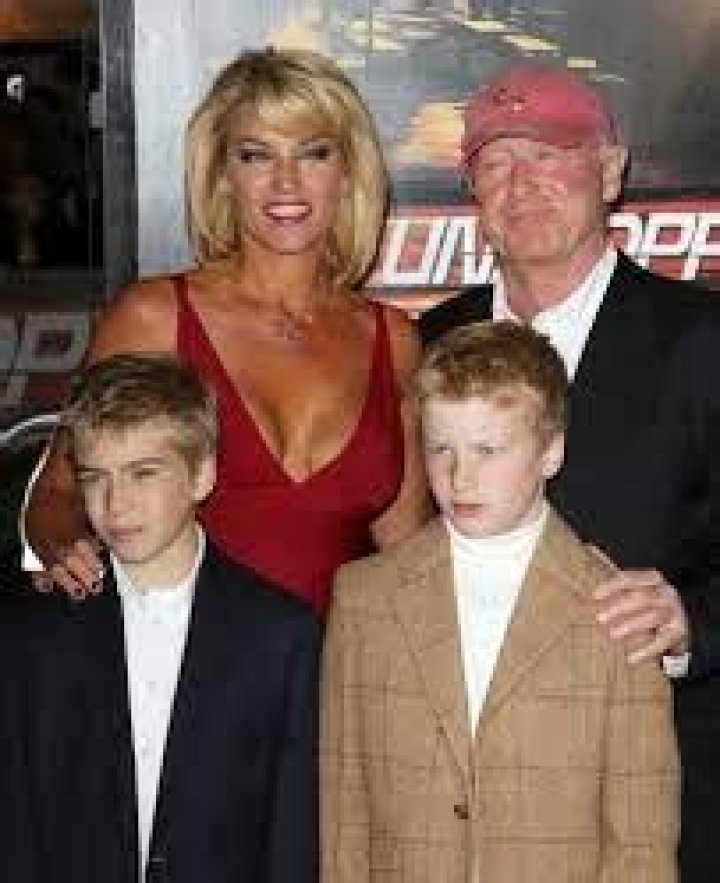 Donna W. Scott Age | Wiki, Net worth, Bio, Height, Husband