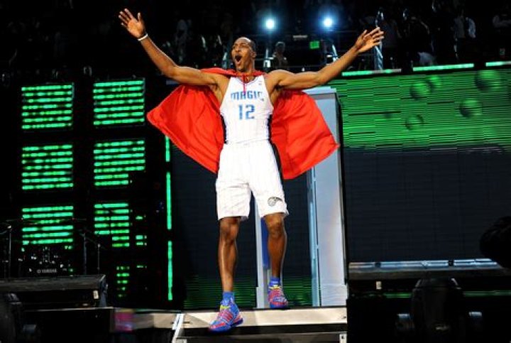 Dwight Howard Hints At Kobe Bryant Tribute During Dunk Contest