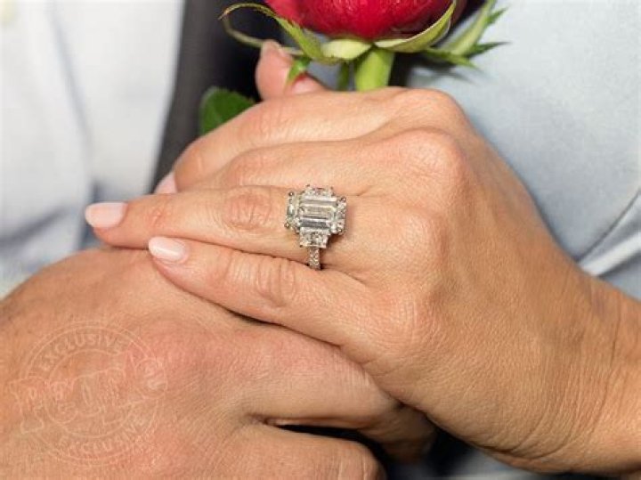 ‘DWTS’ Pro Kym Johnson Shows off HUGE Engagement Ring From Robert Herjavec