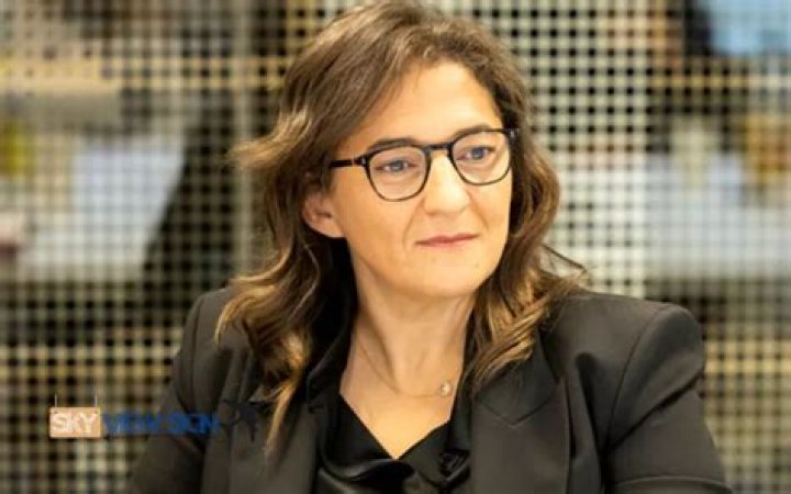 Fayza Lamari Wiki [Kylian Mbappe Mother], Biography, Age, Husband, Parents, Ethnicity, Net Worth & More