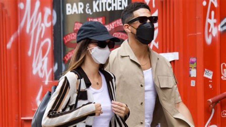 Fun in the Sun! Kendall Jenner Flaunts ~Assets~ During Romantic Tropical Getaway With Boyfriend Devin Booker