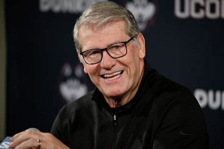 Geno Auriemma