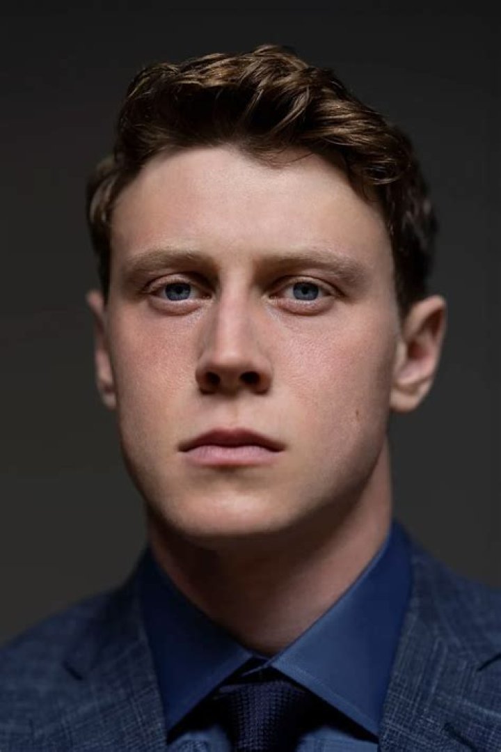 George MacKay  – Celebsgraphy