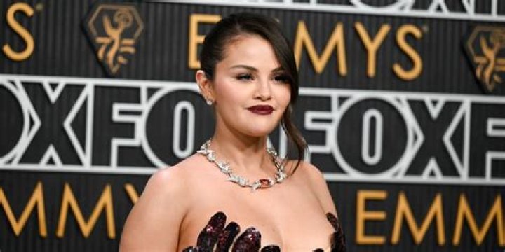 Get It, Girl! Selena Gomez Looks Super Fit While Hiking In LA