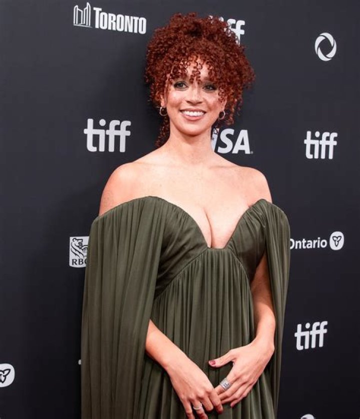 How tall is Erin Kellyman