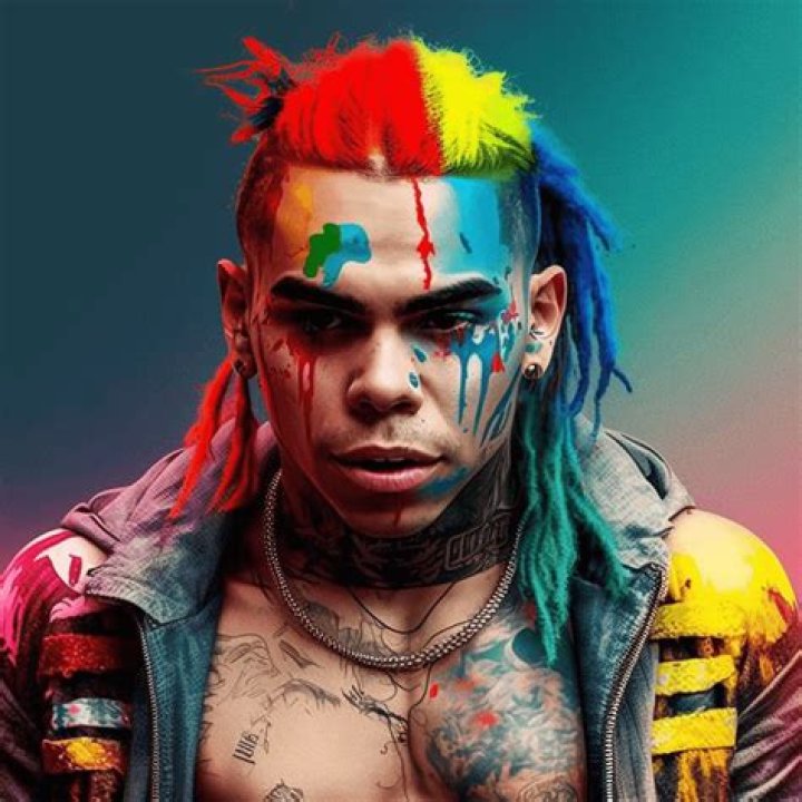How tall is Tekashi 6ix9ine