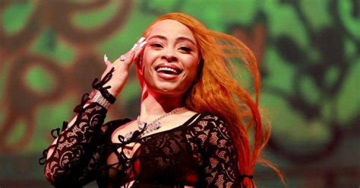 Ice Spice Performs Unreleased "Y2K" Track At Coachella, Taylor Swift & Travis Kelce Cheer Her On