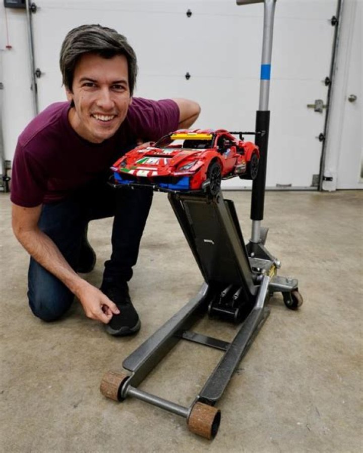 Jason Fenske Age | Wiki, Net worth, Bio, Height, Girlfriend