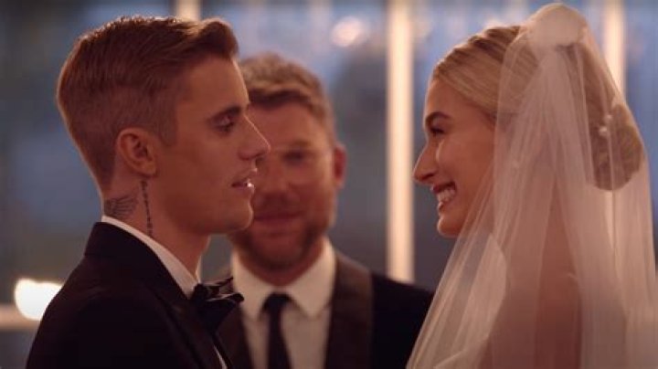 Justin Bieber Says Being Married to Hailey Baldwin Is the ‘Best Thing’: ‘She’s Extraordinary’