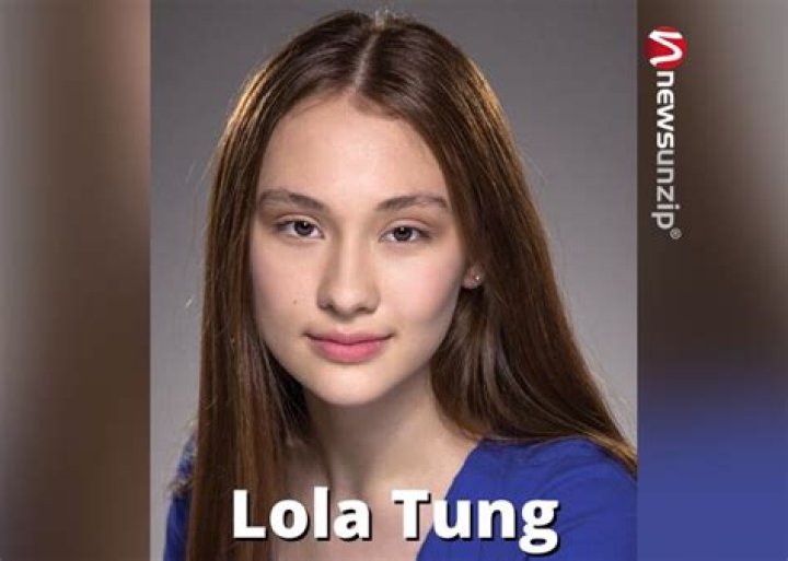 Lola Tung (Actress) Wiki, Biography, Age, Height, Parents, Nationality, Boyfriend, Birthday, Family & More