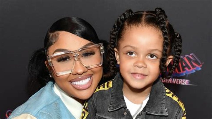 Lyrica Anderson Declares She "Wants OUT" Marriage During Ari Fletcher's Live