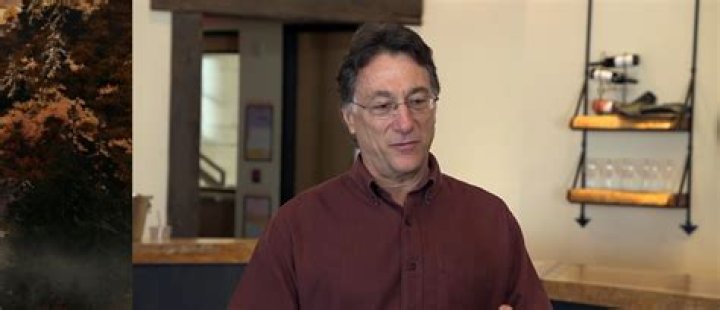 M Olivia Lagina – Celebsgraphy