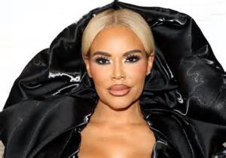 Mia Thornton – Celebsgraphy