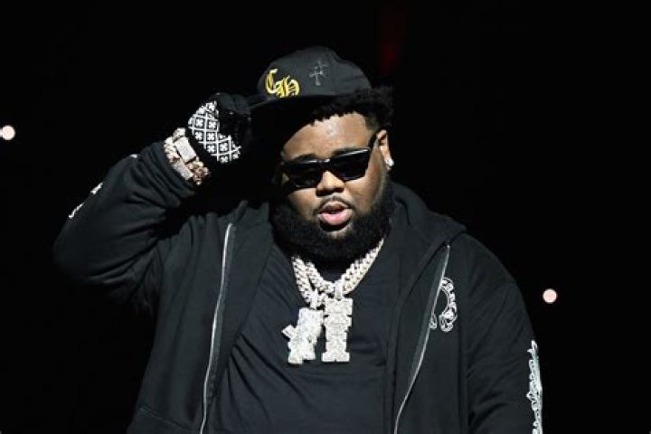 Mo3's Manager Explains Why Morray Replaced Rod Wave On "In My Blood"