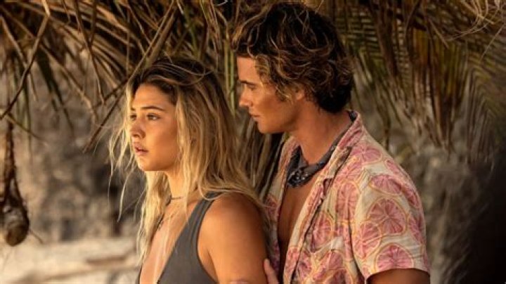 Obsessed With Sarah Cameron, John B and the Rest of the ‘Outer Banks’ Gang? Get to Know the Cast IRL