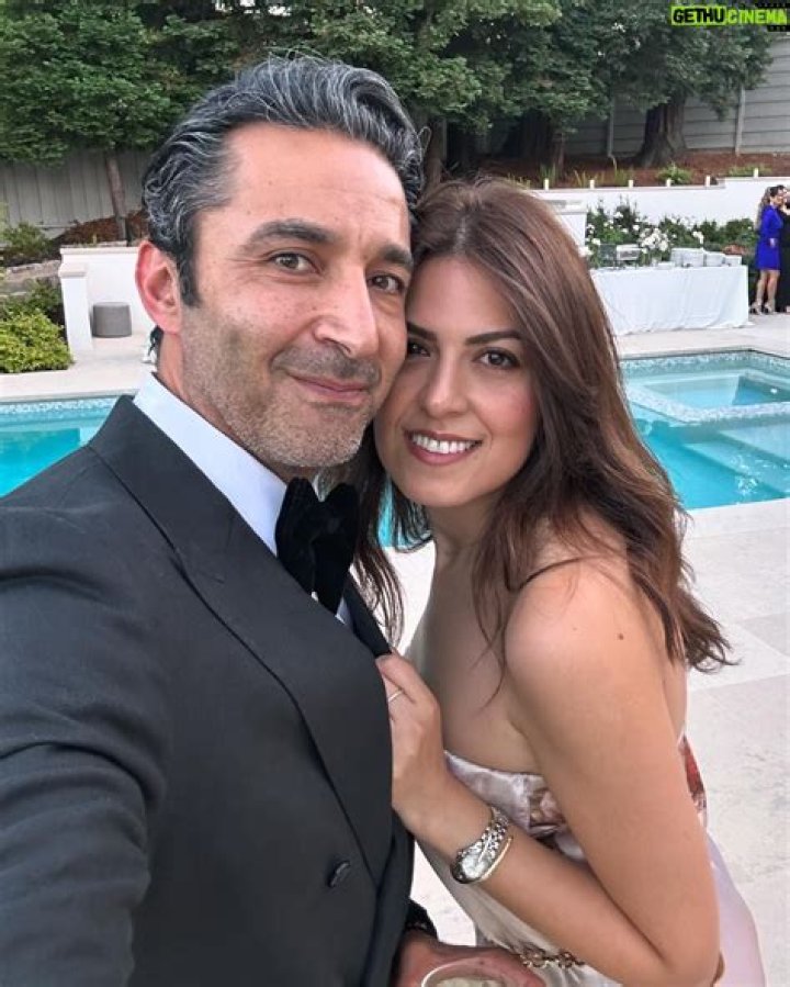 Pej Vahdat Net Worth, Age, Height, Wife