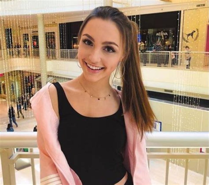 Sydney Serena Net Worth and Earnings