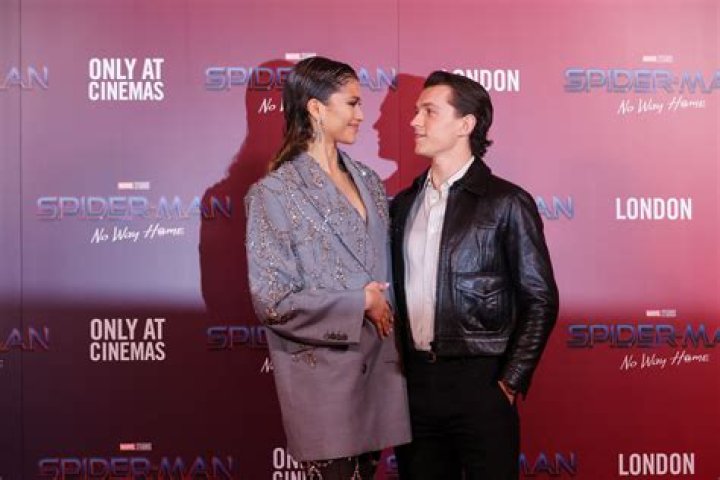 Tom Holland and Zendaya Discuss Kissing With Their Height Differences: ‘I Think It’s Great’