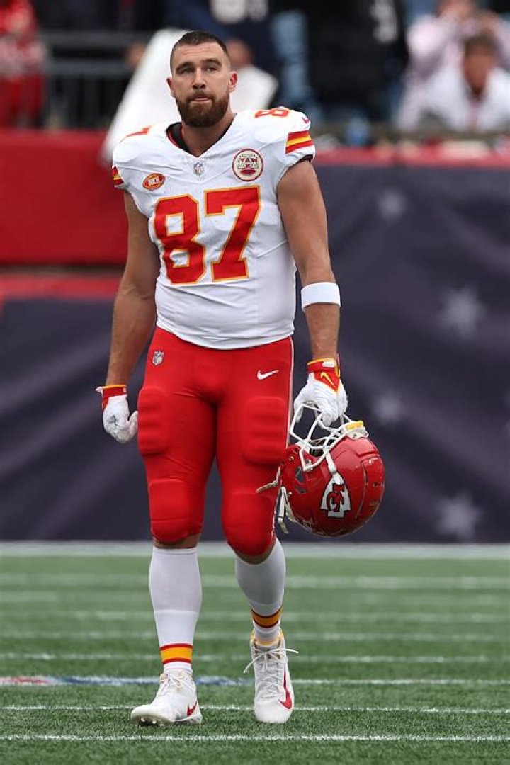 Travis Kelce’s Shirtless Spa Day Resurfaces Amid Taylor Swift Romance: ‘Merry Christmas to Me’