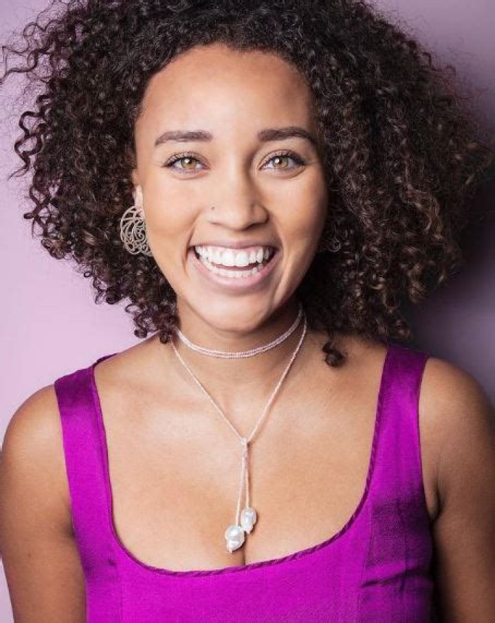 Who is Elle Smith? Biography, Wiki, Height, Age, Parents, Ethnicity, Net Worth, Boyfriend & More