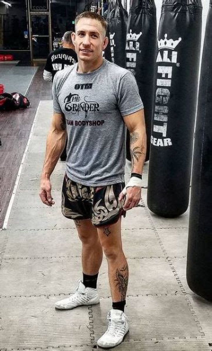 Who is Jesse Strader? Biography, Wiki, Height, Age, Wife, Parents, UFC, Record, Fights & More