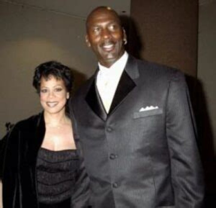 Who is Juanita Vanoy? Wiki, Age, Net worth, Parents, Husband, Kids, Biography, Height & More