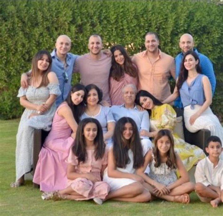 Who is Lojain Omran? Height, Age, Net Worth, Husband, Kids, Parents, Religion, BIO