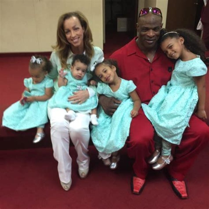 Who is Stephanie Carter? Wiki, Biography, Age, Family & Facts About Ash Carter's Wife