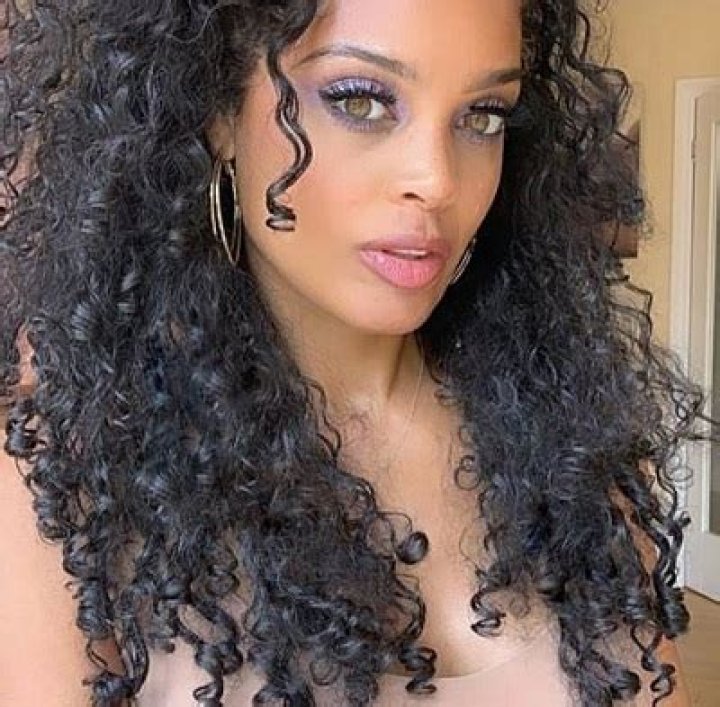 Who is Tisa Tells? Wiki, Biography, Net worth, Age, Height, Boyfriend, Family & More