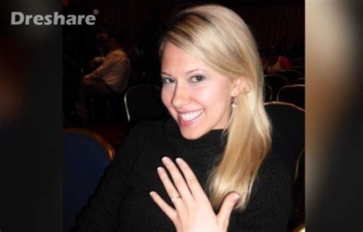 Wife, Net worth, Wiki, Biography, Age, Parents, Kids, Family, Salary, Height & More