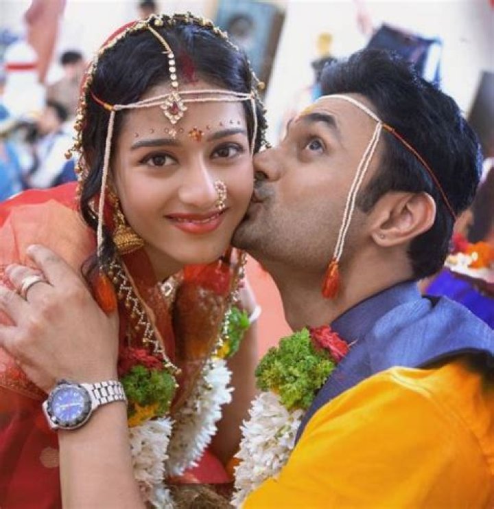 Wiki, Age, Biography, Net worth, Height, Wife, Parents, Birthday, Caste & More