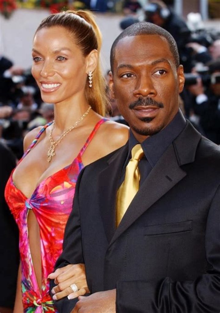 Wiki, Biography, Age, Net worth, Husband, Children, Family, Height & More