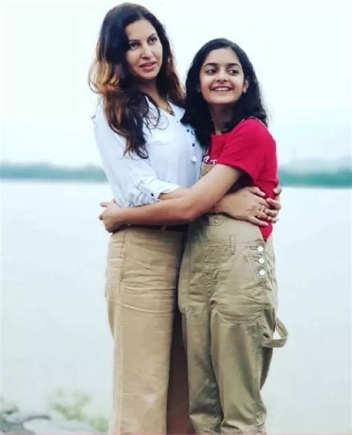 Yashodhara Phogat Wiki (Sonali Phogat's Daughter) Age, Biography, Father, Birthday & Facts